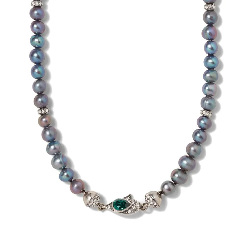 chelsea_peacock_pearl_necklace_2.webp Chelsea Peacock Pearl Necklace*The Met Store Clearance