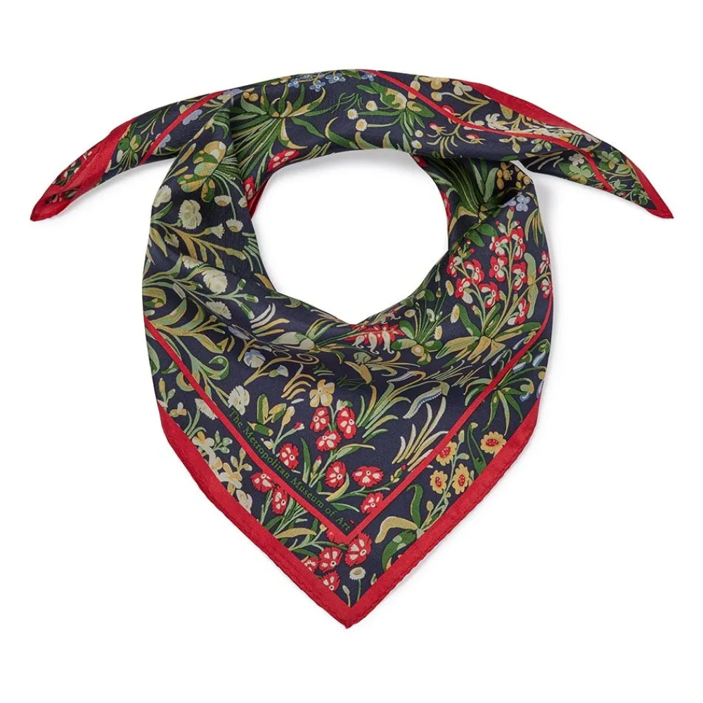 cloisters_millefleurs_neckerchief_1.webp Cloisters Millefleurs Neckerchief*The Met Store Online