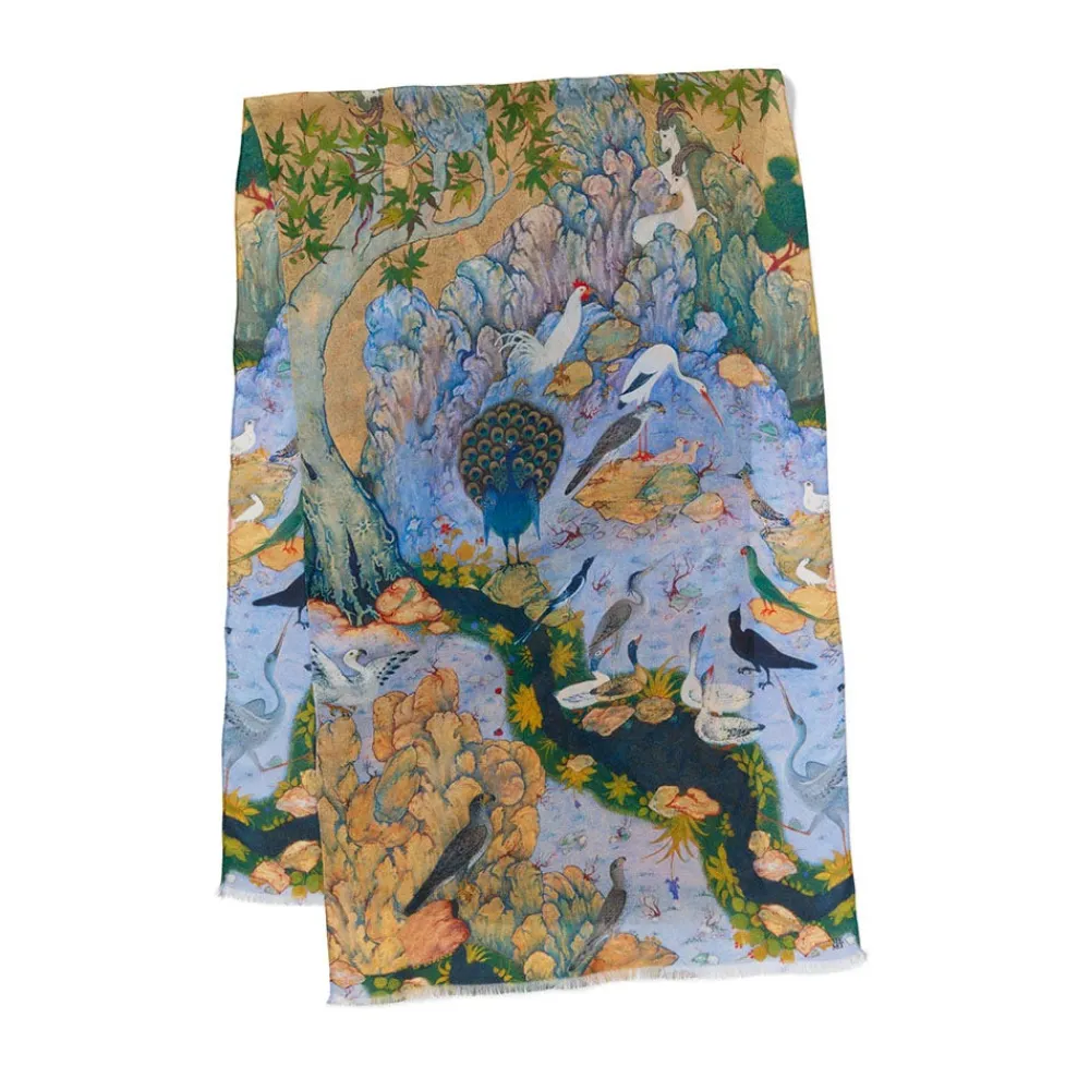 concourse_of_the_birds_oblong_scarf_5.webp Concourse of the Birds Oblong Scarf*The Met Store Clearance