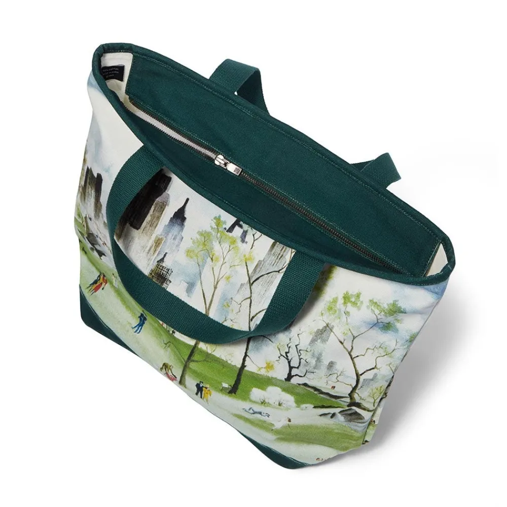 dehn_spring_in_central_park_zip_tote_2.webp Dehn Spring in Central Park Zip Tote*The Met Store Store