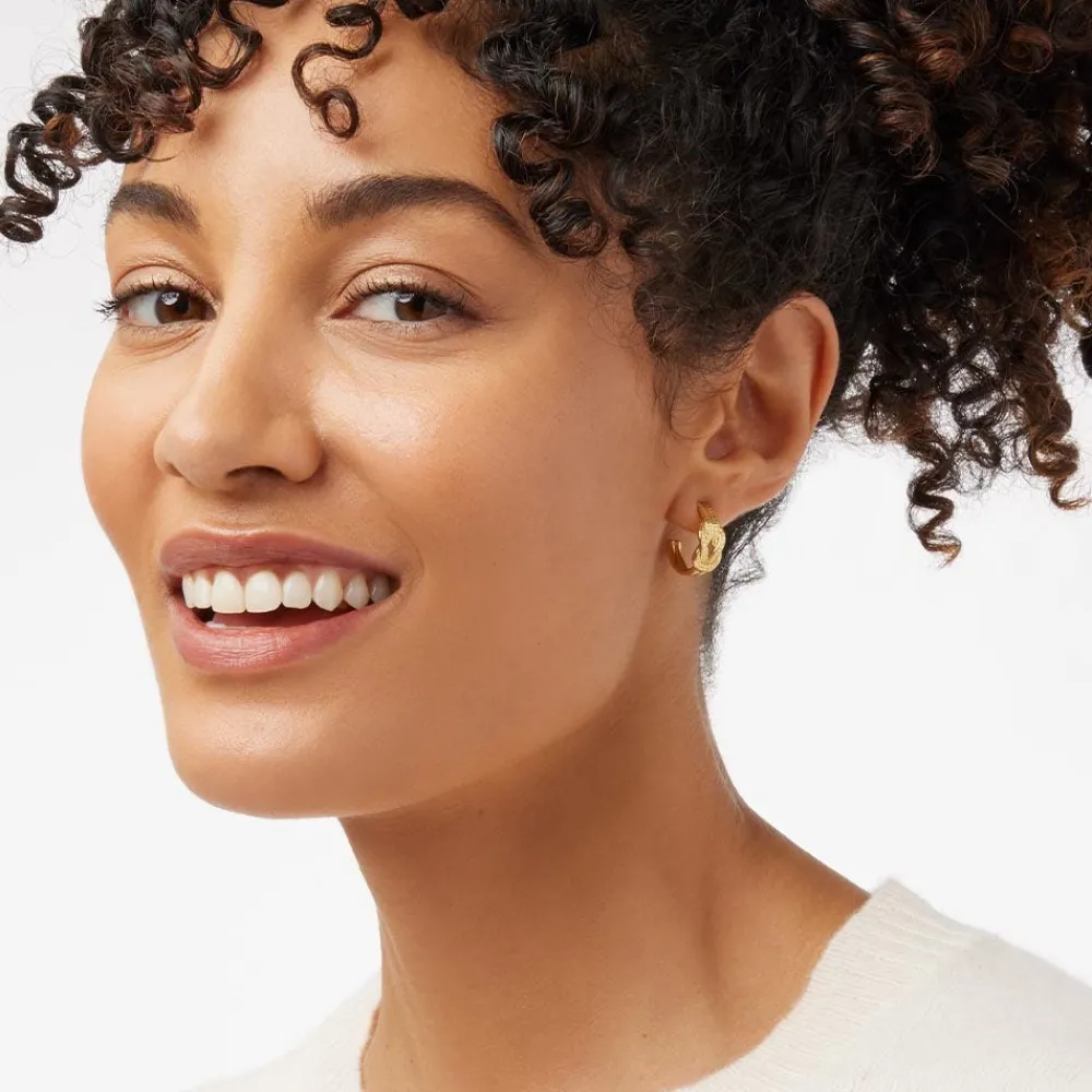 herakles_knot_hoop_earrings_13.webp Herakles Knot Hoop Earrings*The Met Store Cheap