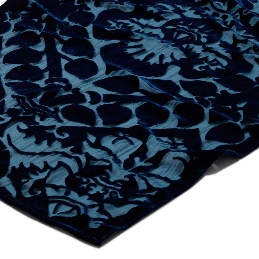 italian_marriage_emblems_scarf_3.webp Italian Marriage Emblems Scarf*The Met Store Sale