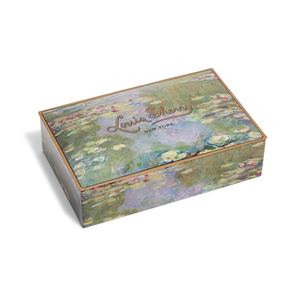 louis_sherry_monet_water_lilies_piece_chocolate_tin_1.webp Louis Sherry Monet Water Lilies 12-Piece Chocolate Tin*The Met Store Shop