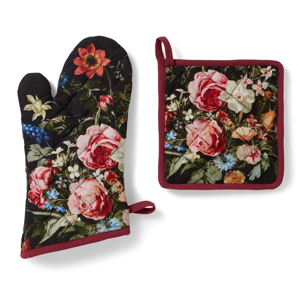 peeters_bouquet_of_flowers_pot_holder_and_oven_mitt_set_0.webp Peeters Bouquet of Flowers Pot Holder and Oven Mitt Set*The Met Store Flash Sale