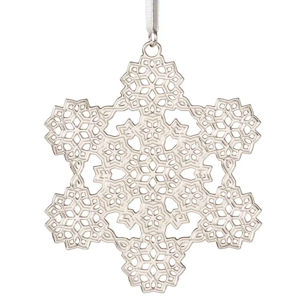 sterling_silver_snowflake_ornament_0.webp 2024 Sterling Silver Snowflake Ornament*The Met Store Store