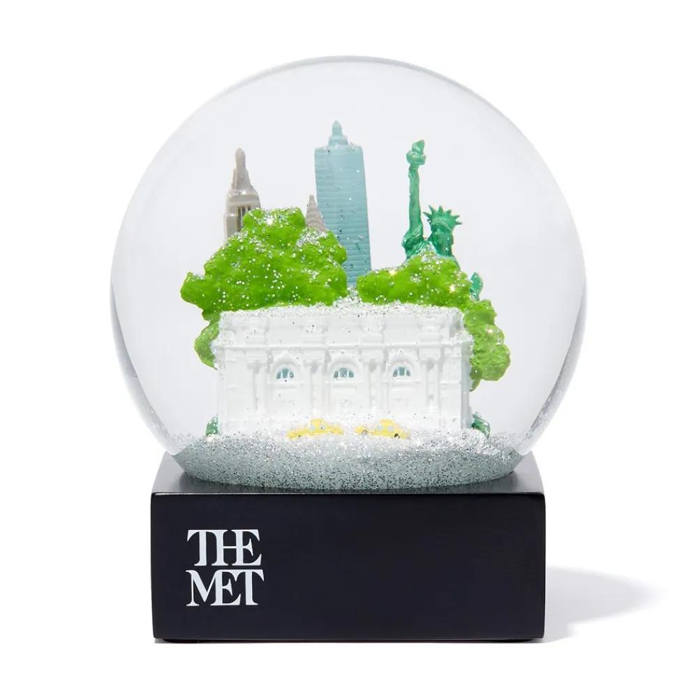 the_met_new_york_snow_globe_0.webp The Met New York Snow Globe*The Met Store Online